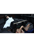 勤務 5 メイドさんの足を徹底くすぐり！ 拘束されてくすぐられると気持ちよくなっちゃう！？ 春日えな